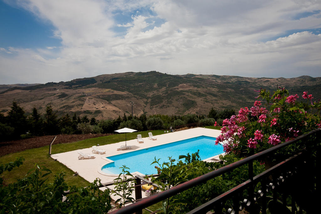 Il Vecchio Frantoio Villa Scillato  Ngoại thất bức ảnh